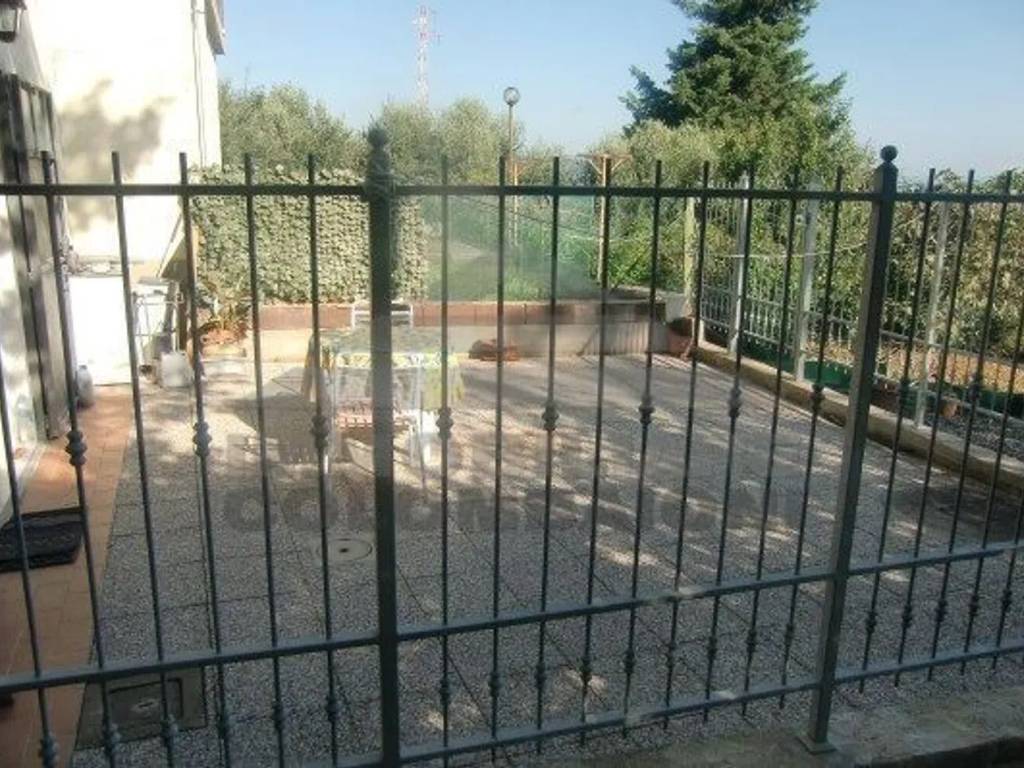 Villa a Rosignano marittimo in Traversa Livornese Croce Di Ferro, 66 - Foto 2