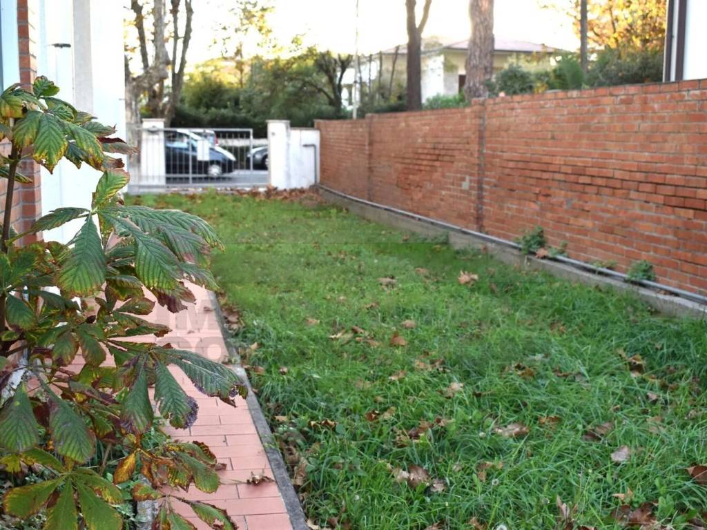 Villa a Rosignano marittimo in Via Salvador Allende, 36 - Foto 3