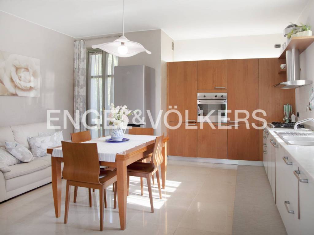 Villa a Piobesi d'alba in Via Conti Roero - Foto 4