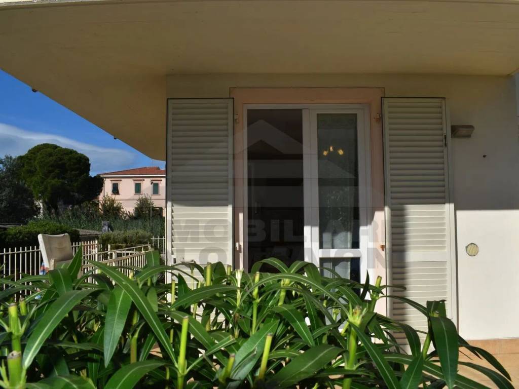 Villa a Rosignano marittimo in Via Angelo Poliziano, 19 - Foto 4