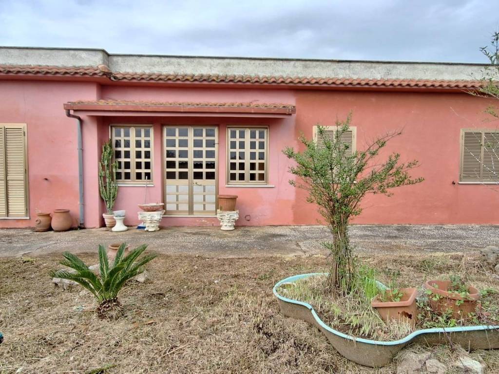Villa a Aprilia in Via del Campo - Foto 4