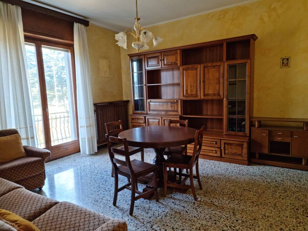 Villa a Novate mezzola in Strada Statale del Lago di Como e dello Spluga, 23 - Foto 4