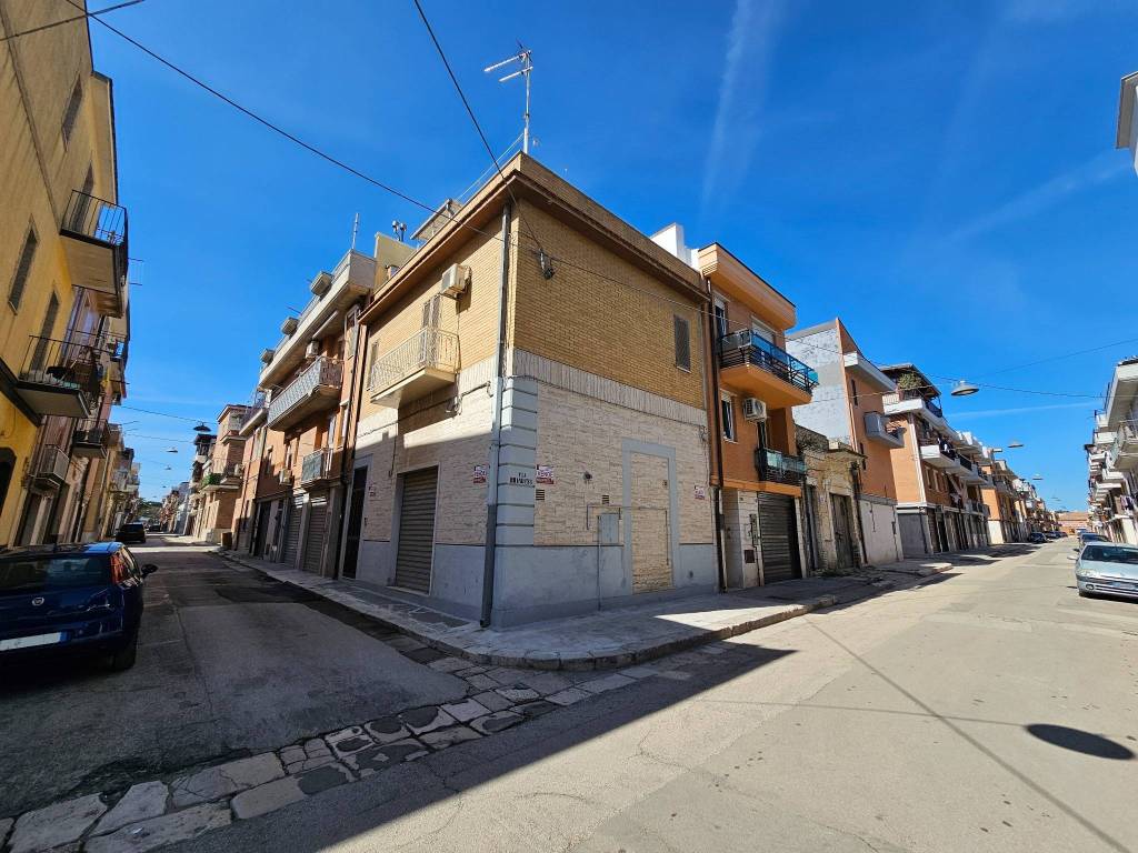 Casa indipendente a San severo in Via Manfredonia, 19 - Foto 2