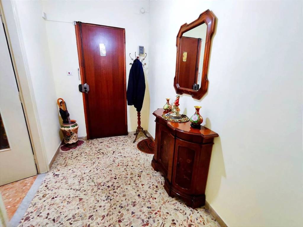 Appartamento a Catania in Viale Mario Rapisardi - Foto 4