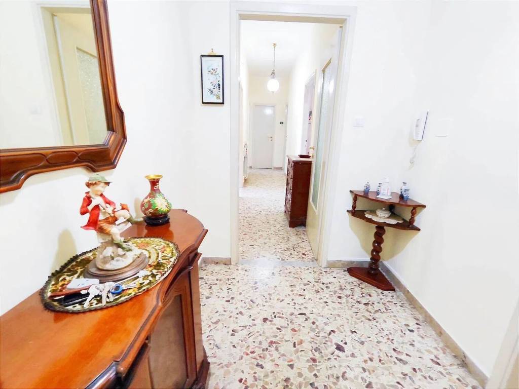 Appartamento a Catania in Viale Mario Rapisardi - Foto 5