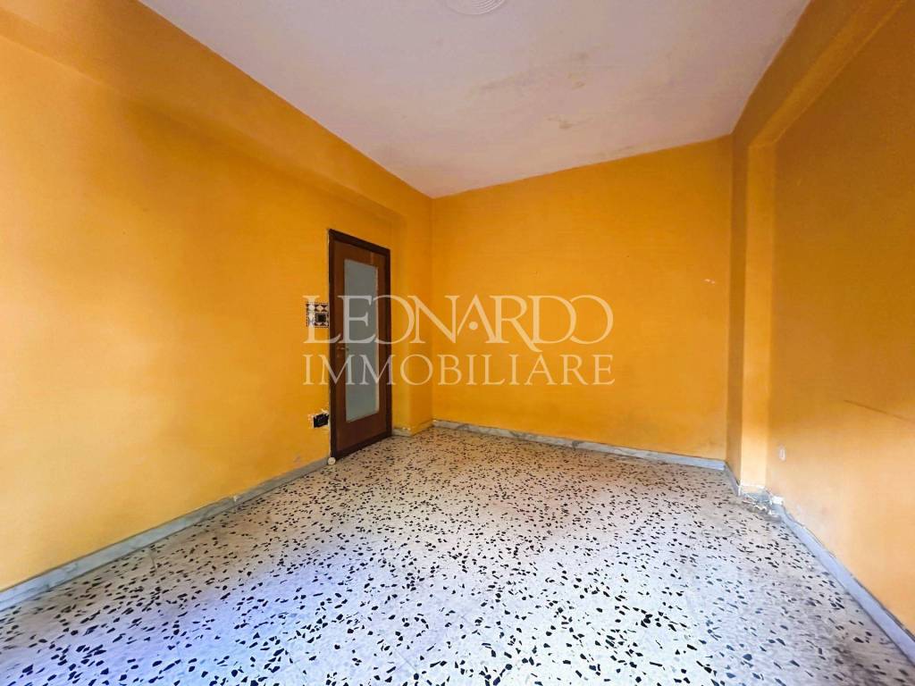 Appartamento a Salerno in Via Aurelio Nicolodi - Foto 2