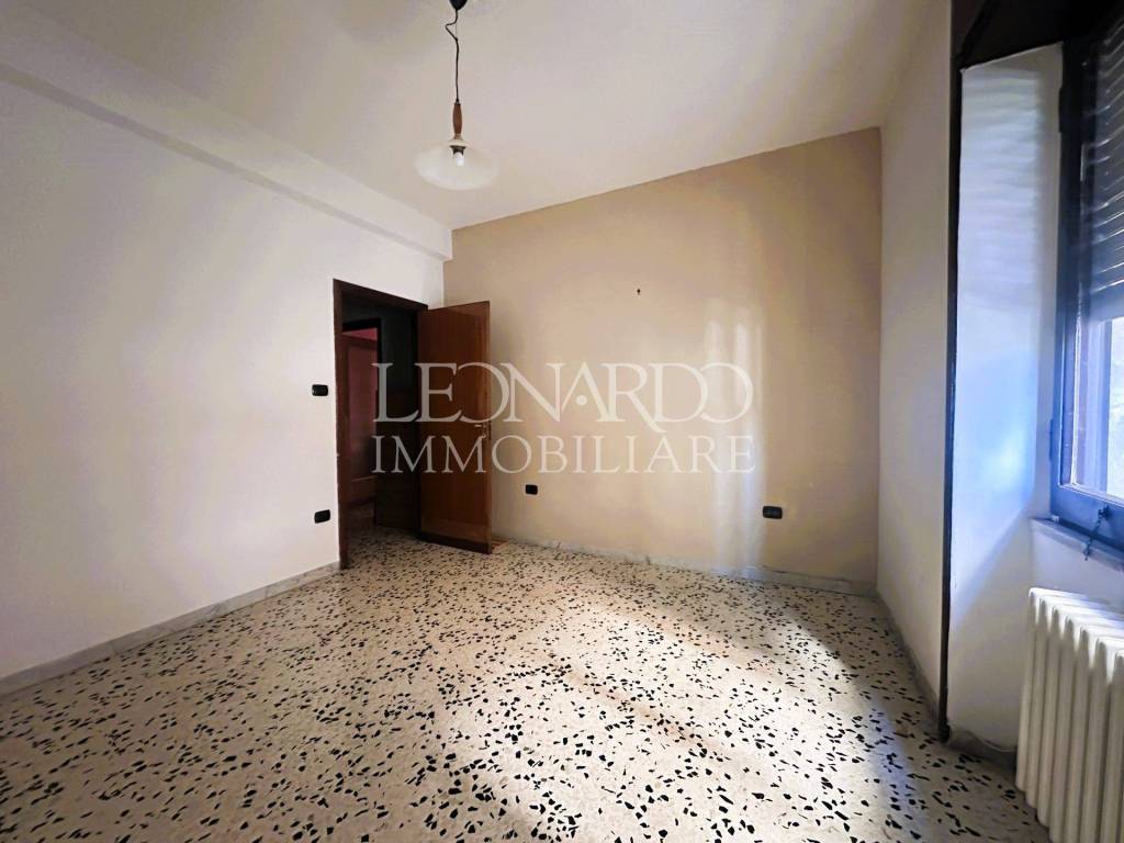Appartamento a Salerno in Via Aurelio Nicolodi - Foto 3