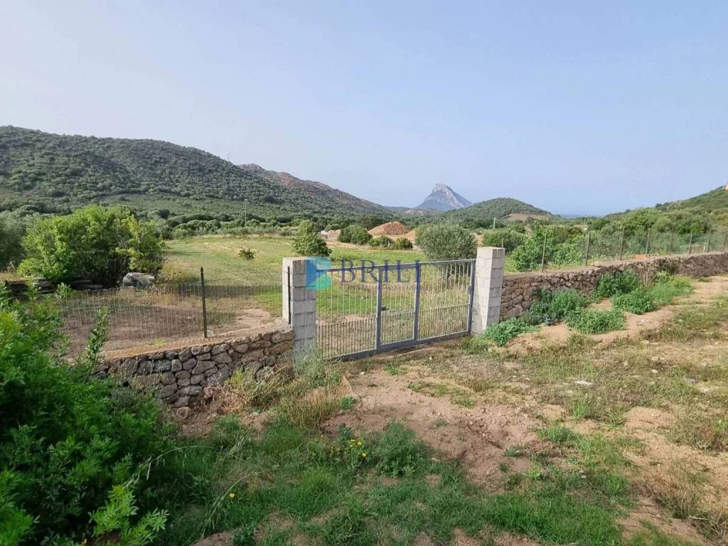 Terreno a Loiri porto san paolo in via santa giusta - Foto 2