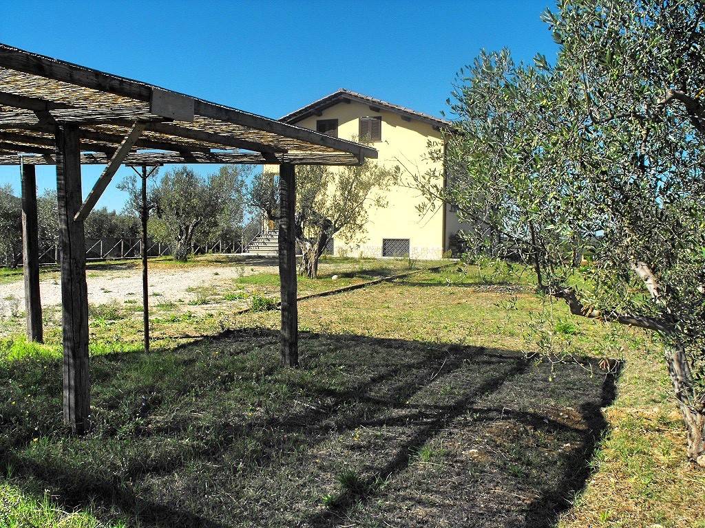 Villa a Montalto di castro in Strada Querciolare - Foto 2