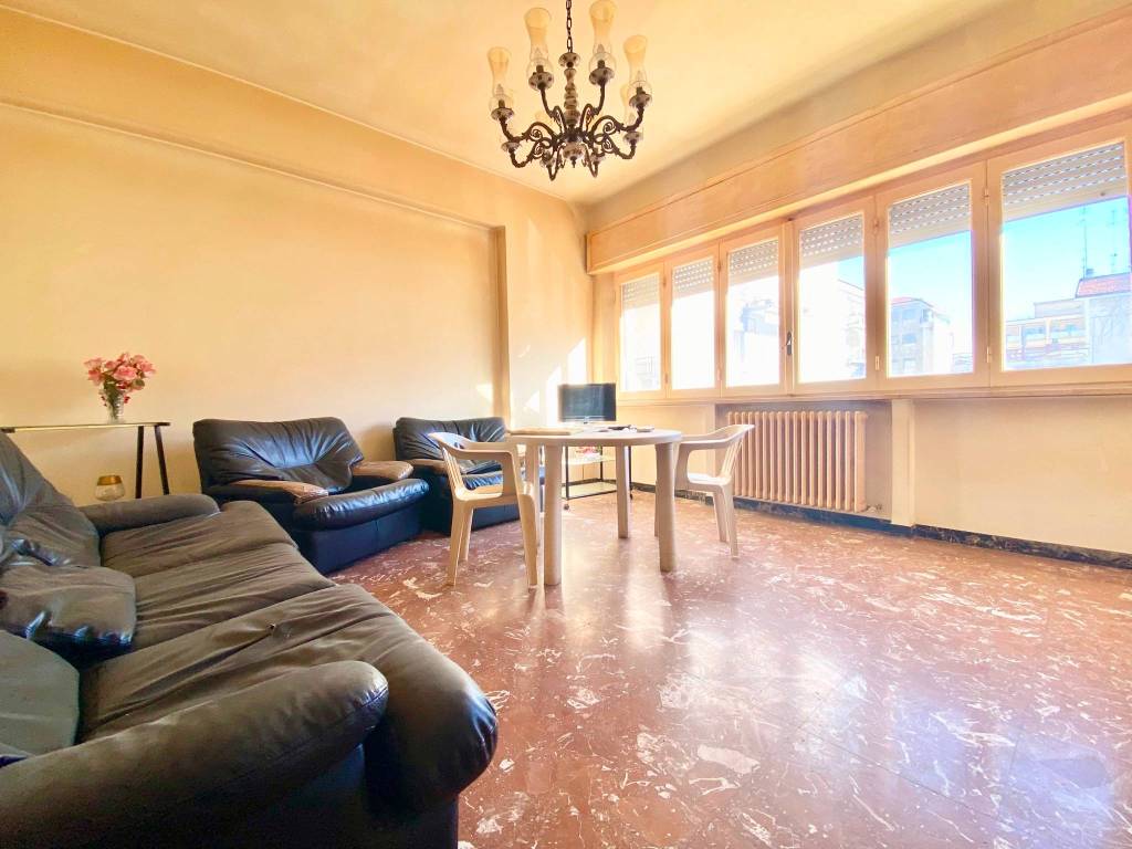 Appartamento a Falconara marittima in Via 20 Settembre - Foto 3