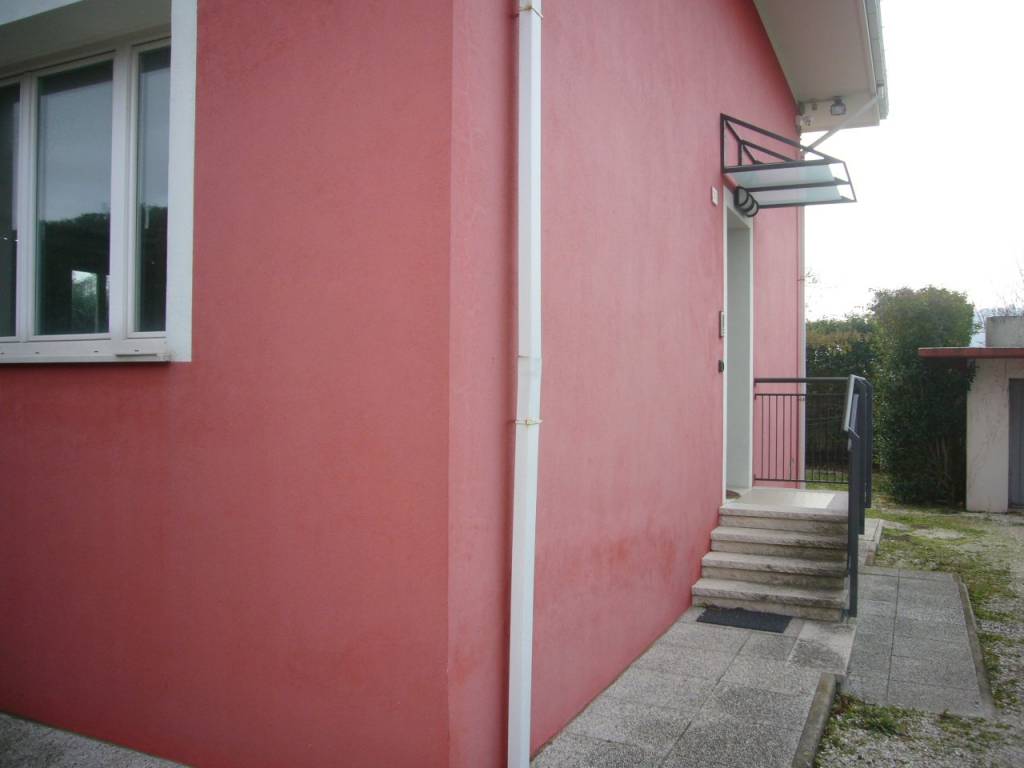 Villa a Pesaro in Strada della Romagna, 371 - Foto 3