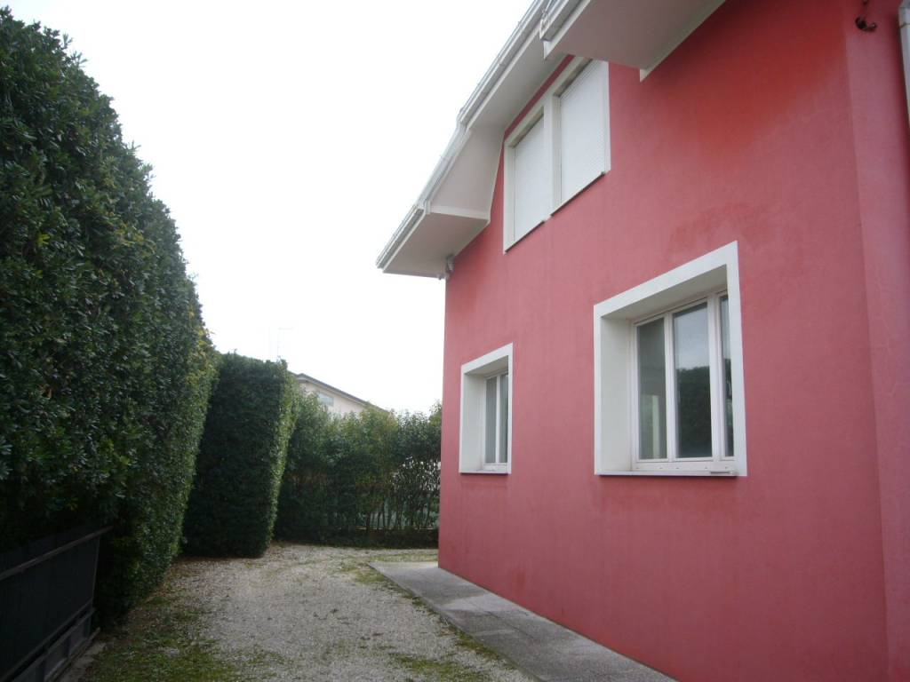 Villa a Pesaro in Strada della Romagna, 371 - Foto 4