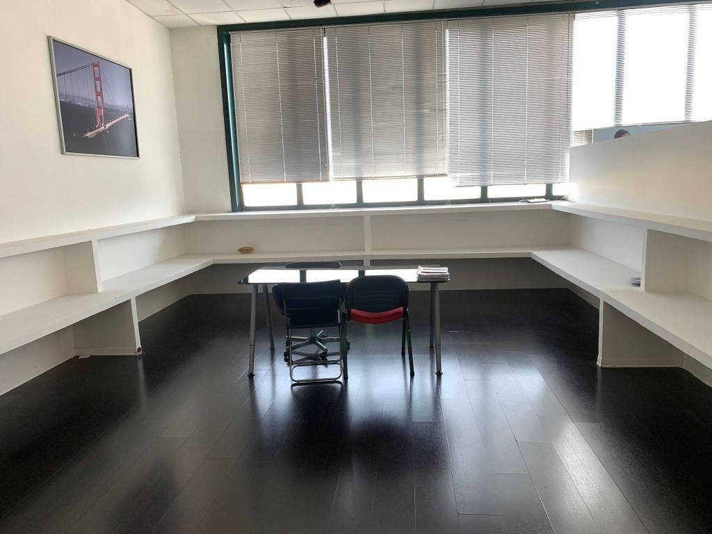 Loft / open space a Marcianise - Foto 2