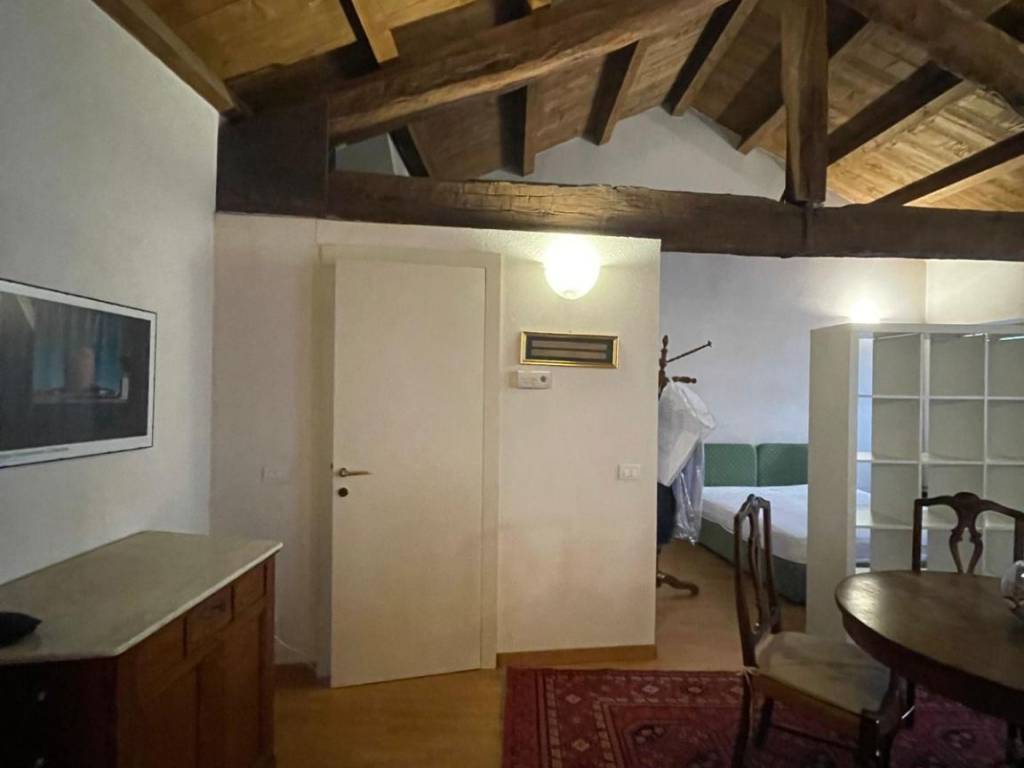 Appartamento a Asti in Via Giovanni Giobert, 21 - Foto 2
