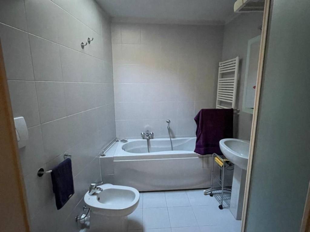 Appartamento a Asti in Via Giovanni Giobert, 21 - Foto 5