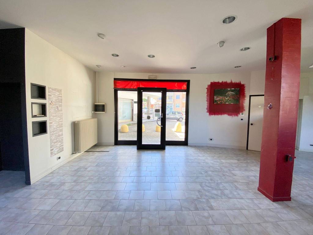 Immobile a Borgo san dalmazzo in Corso Barale, 135 - Foto 3