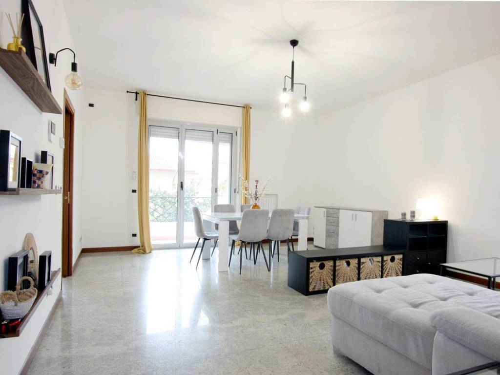 Appartamento a Rimini in Viale Tolmino, 10 - Foto 2