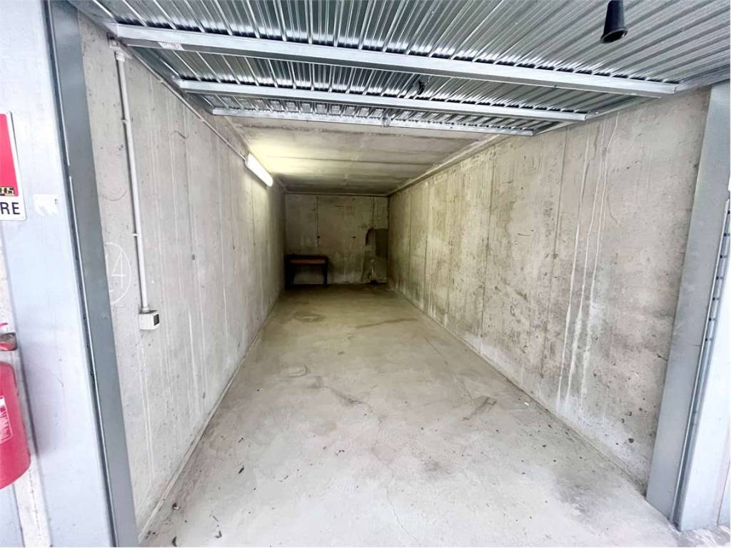 Box / garage a Barzanò in Via Monsignor Colli - Foto 3