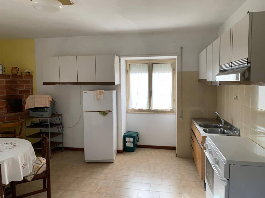 Casa indipendente a Castelpetroso in Via Olmo - Foto 3
