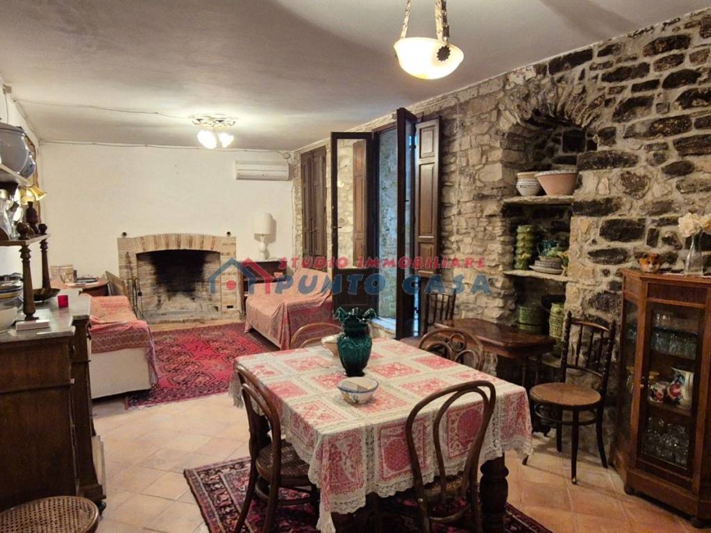 Casa indipendente a Erice in Via Enea - Foto 3