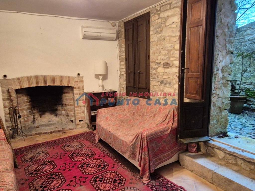 Casa indipendente a Erice in Via Enea - Foto 4