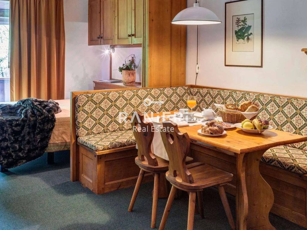 Appartamento a Cortina d'ampezzo in Via Roma, 89 - Foto 4