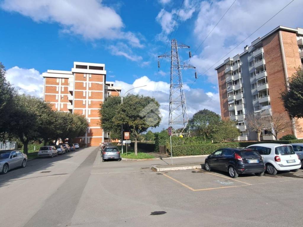 Appartamento a Follonica in Via Pio la Torre, 1 - Foto 2