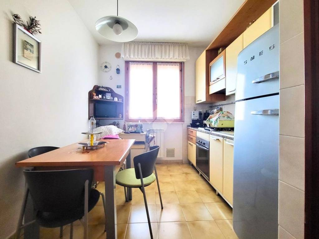 Appartamento a Follonica in Via Pio la Torre, 1 - Foto 3