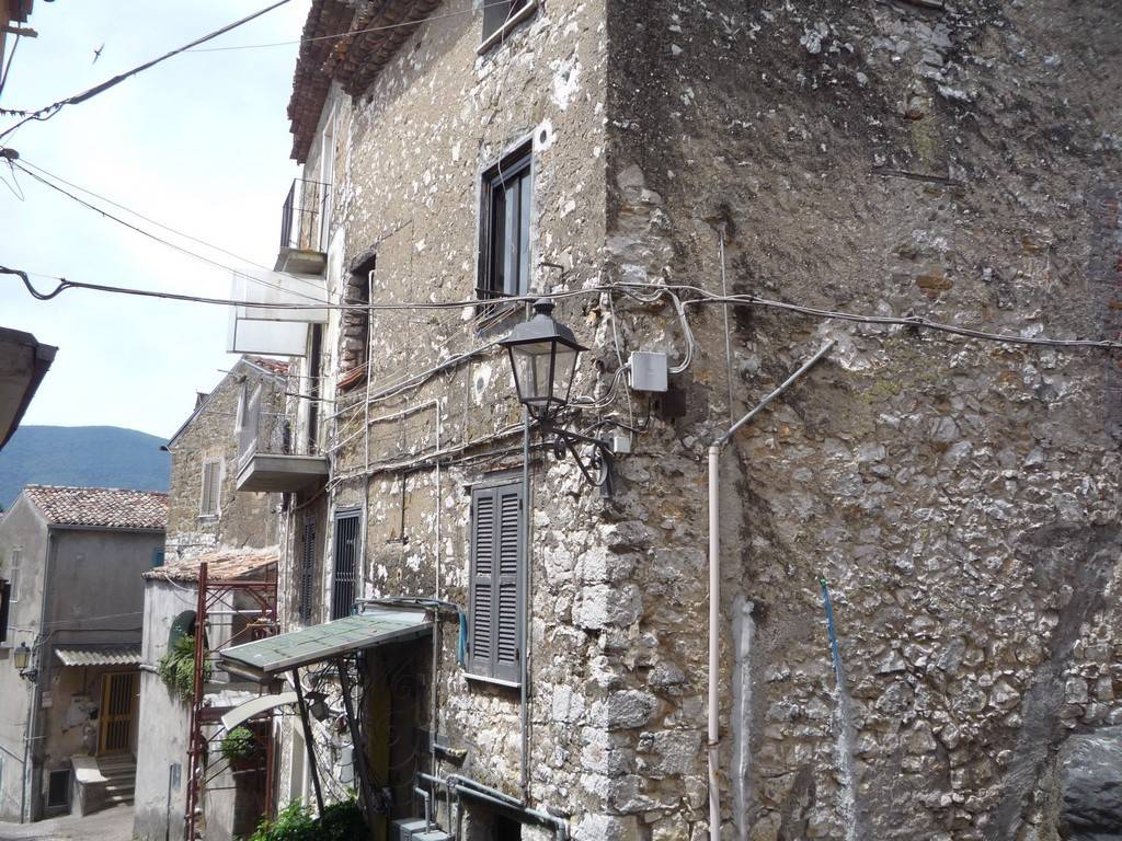 Casa indipendente a Ceccano in Largo Tommasini, 1 - Foto 2