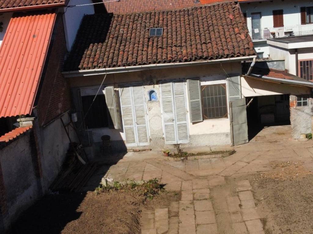 Casa indipendente a Vinovo in Via Carignano, 24 - Foto 3
