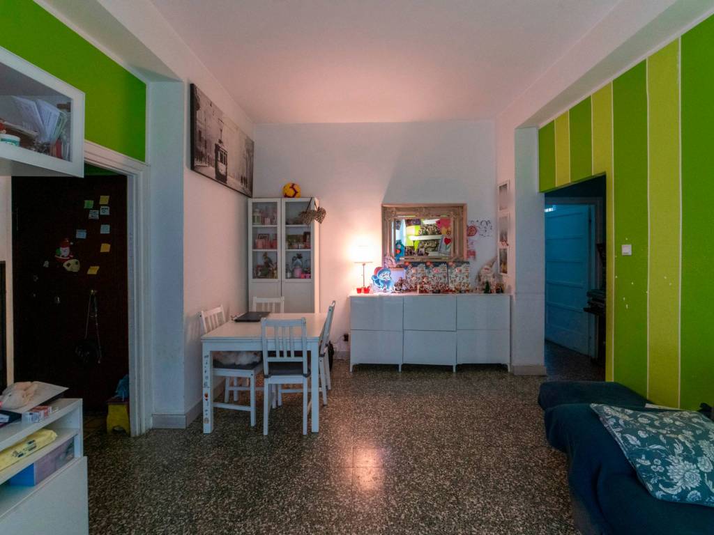 Appartamento a Milano in Via Angelo Inganni, 52 - Foto 2