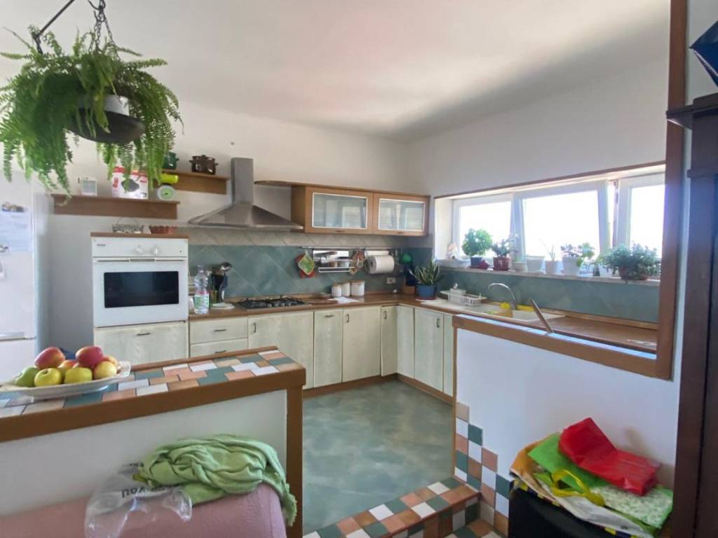 Appartamento a Castel volturno in Viale Sebastiano Conca, 11 - Foto 4