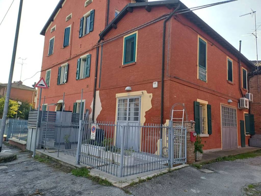 Appartamento a Bologna in Via Panigale, 20 - Foto 2