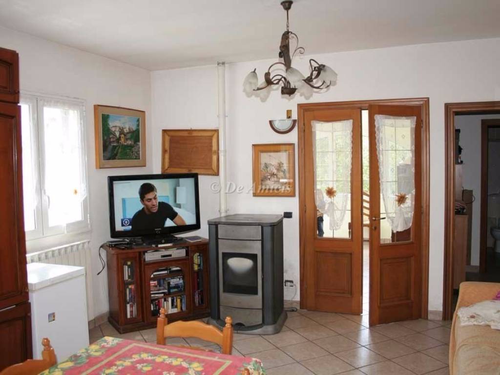 Villa a Dolceacqua in Via Monsignore B. Tornatore - Foto 4