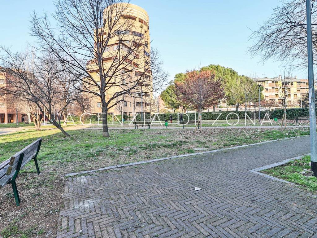 Appartamento a Bologna in Via Vincenzo Menghini - Foto 4