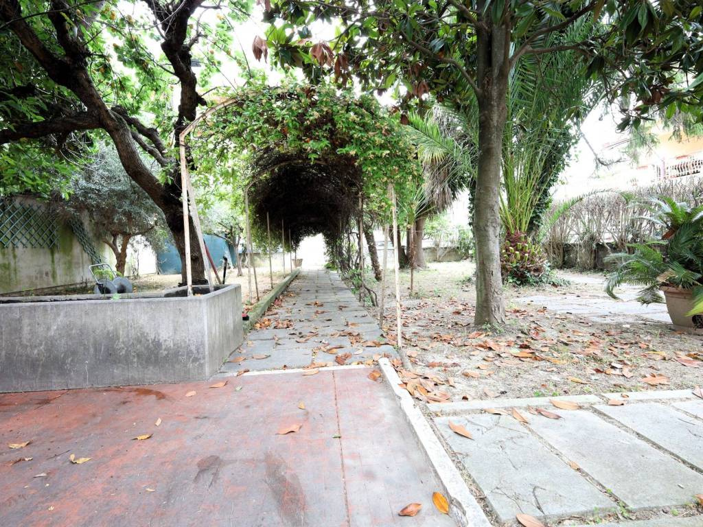 Villa a Roseto degli abruzzi in Via Adriatica, 5 - Foto 3