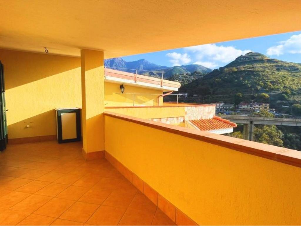 Attico / mansarda a Belvedere marittimo in Via Sant'Antonio Abate - Foto 2