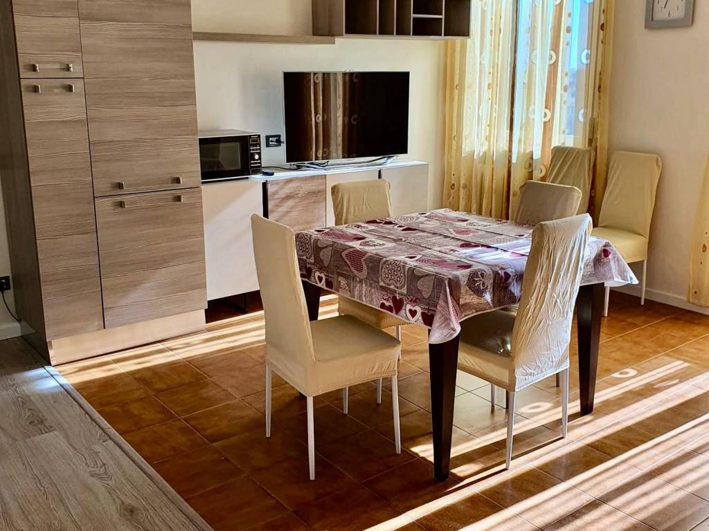 Appartamento a Piacenza in Via Erasmo Malvicini - Foto 2