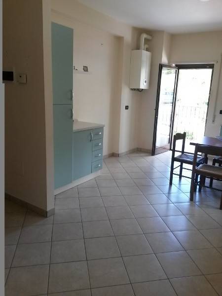 Appartamento a L'aquila in Via Antica Arischia - Foto 2
