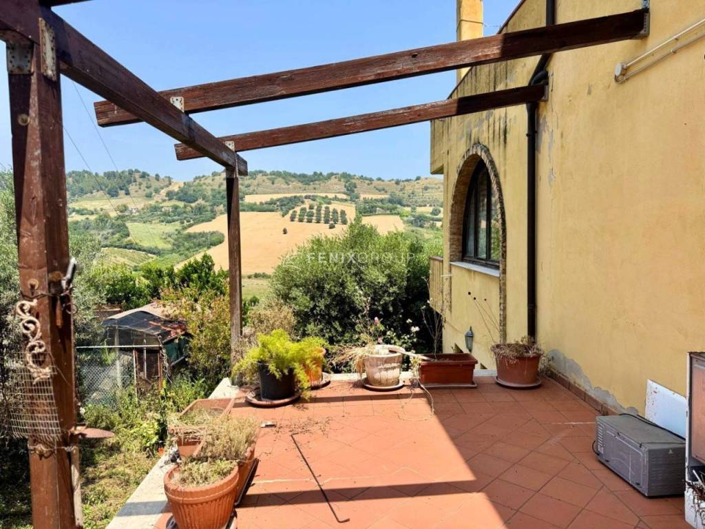 Villa a San benedetto del tronto in CONTRADA MONTERENZO, 14 - Foto 2