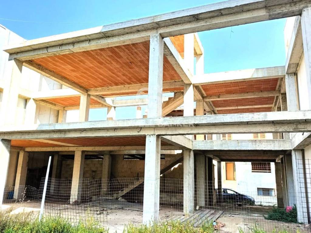 Casa indipendente a Rosolini in Via Montanara - Foto 2