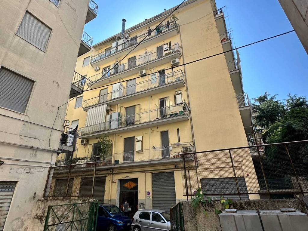 Appartamento a Salerno in Via Nicola Aversano, 18 - Foto 2