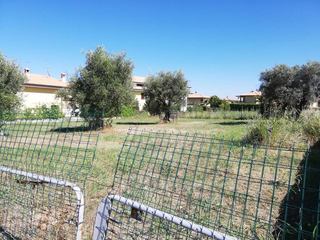 Terreno a Rosciano in Via Santa Chiara - Foto 5
