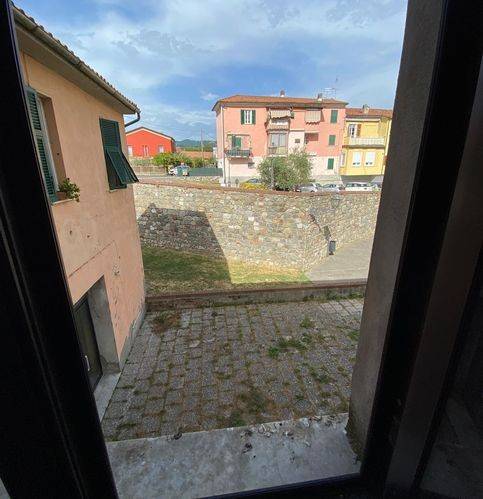 Casa indipendente a Sarzana in Via Circonvallazione 12 - Foto 4