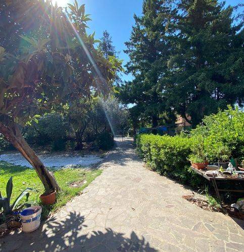 Villa a Sarzana in Via Cappuccini - Foto 2