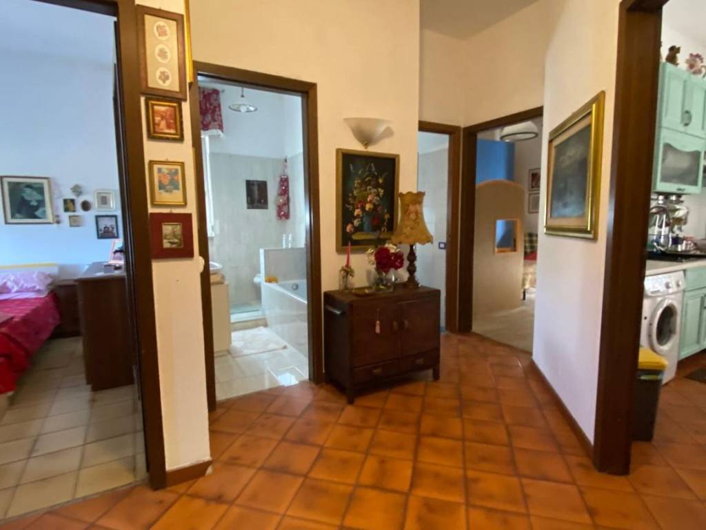 Appartamento a Castel volturno in Via Napoli Traversa 1, 1 - Foto 2