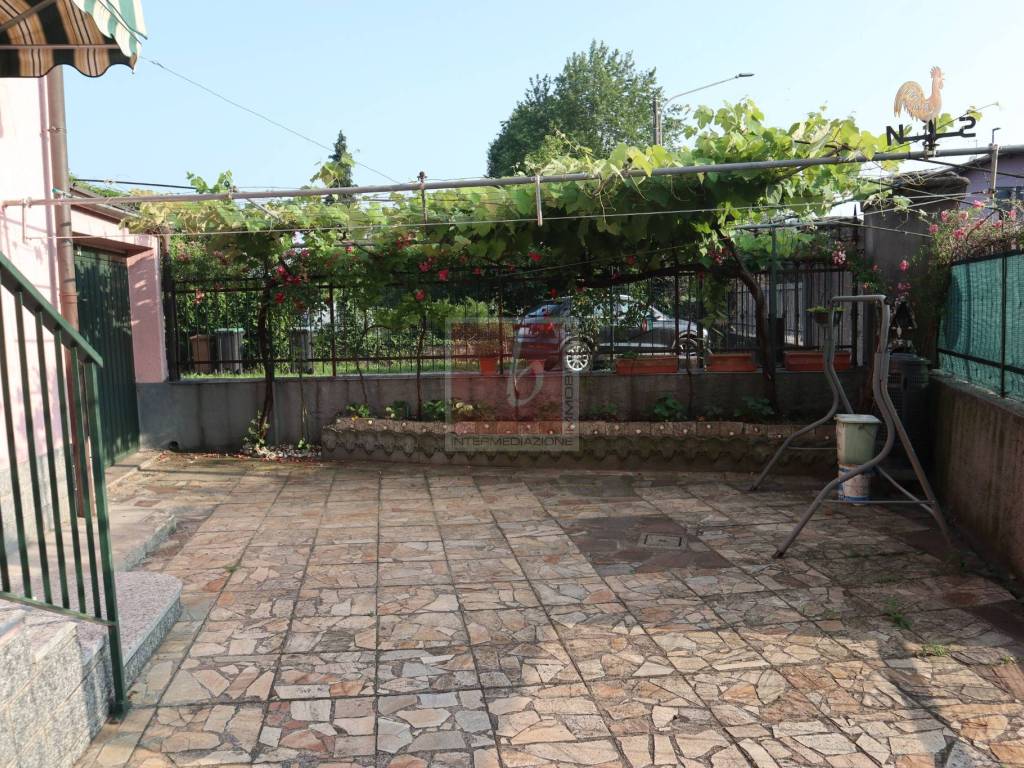 Casa indipendente a Cittiglio in Via Provinciale, 42 - Foto 5