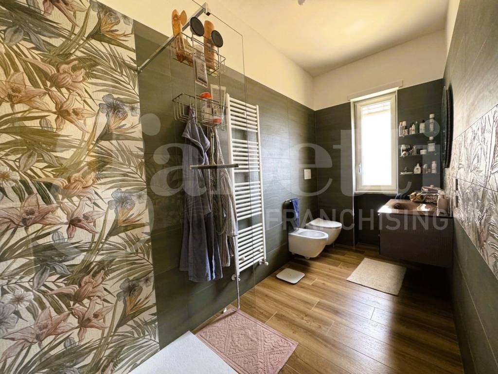 Appartamento a Lecce in via Luigi Sturzo, 26 - Foto 5