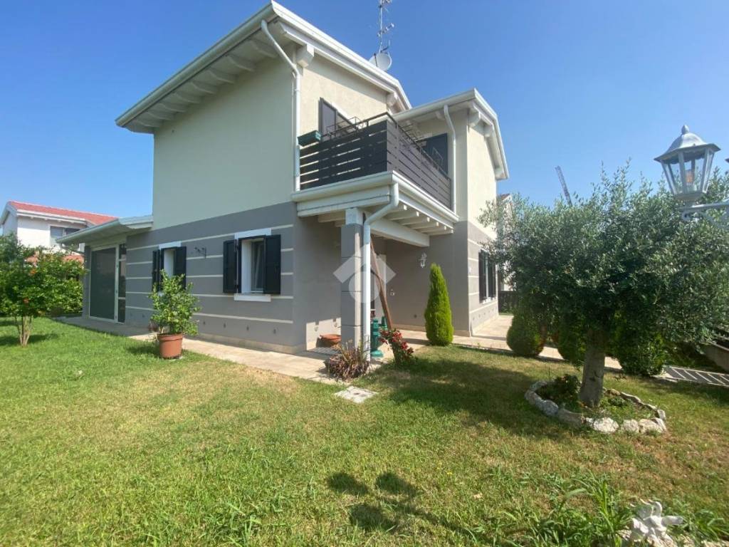 Villa a Isola della scala - Foto 4