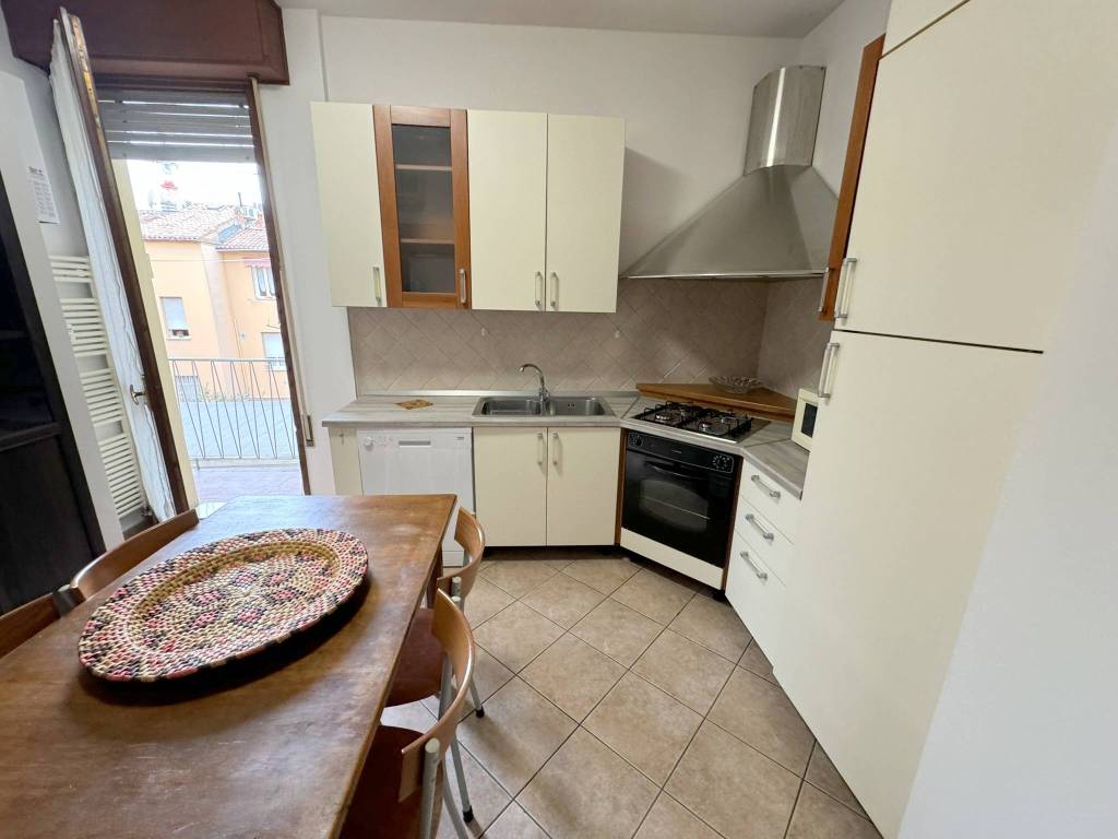 Appartamento a Ferrara in Corso Porta Po, 49 - Foto 3